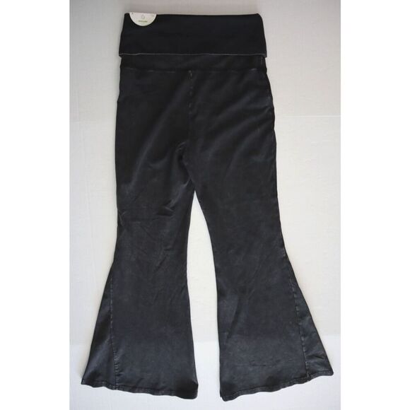 Offline x Aerie Women Sz M Black OG Foldover Super Flare Hi-Rise Short Leggings - Picture 1 of 7